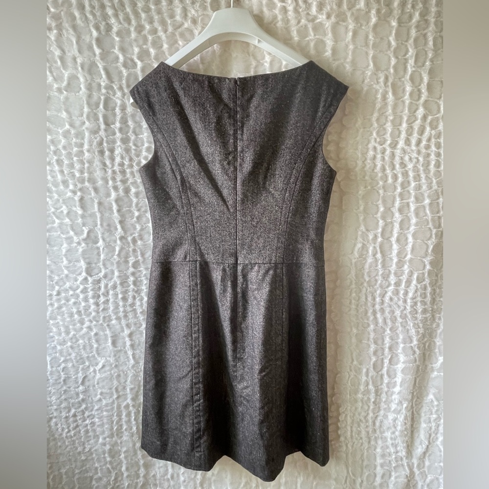 ANN TAYLOR brown virgin wool & silk blend sleeveless dress (6). - Picture 2 of 9